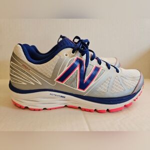 Women's New Balance® 770v5 Size 8